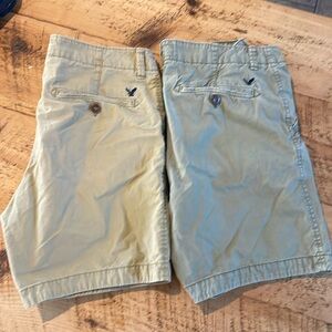 American Eagle Men’s shorts size 32